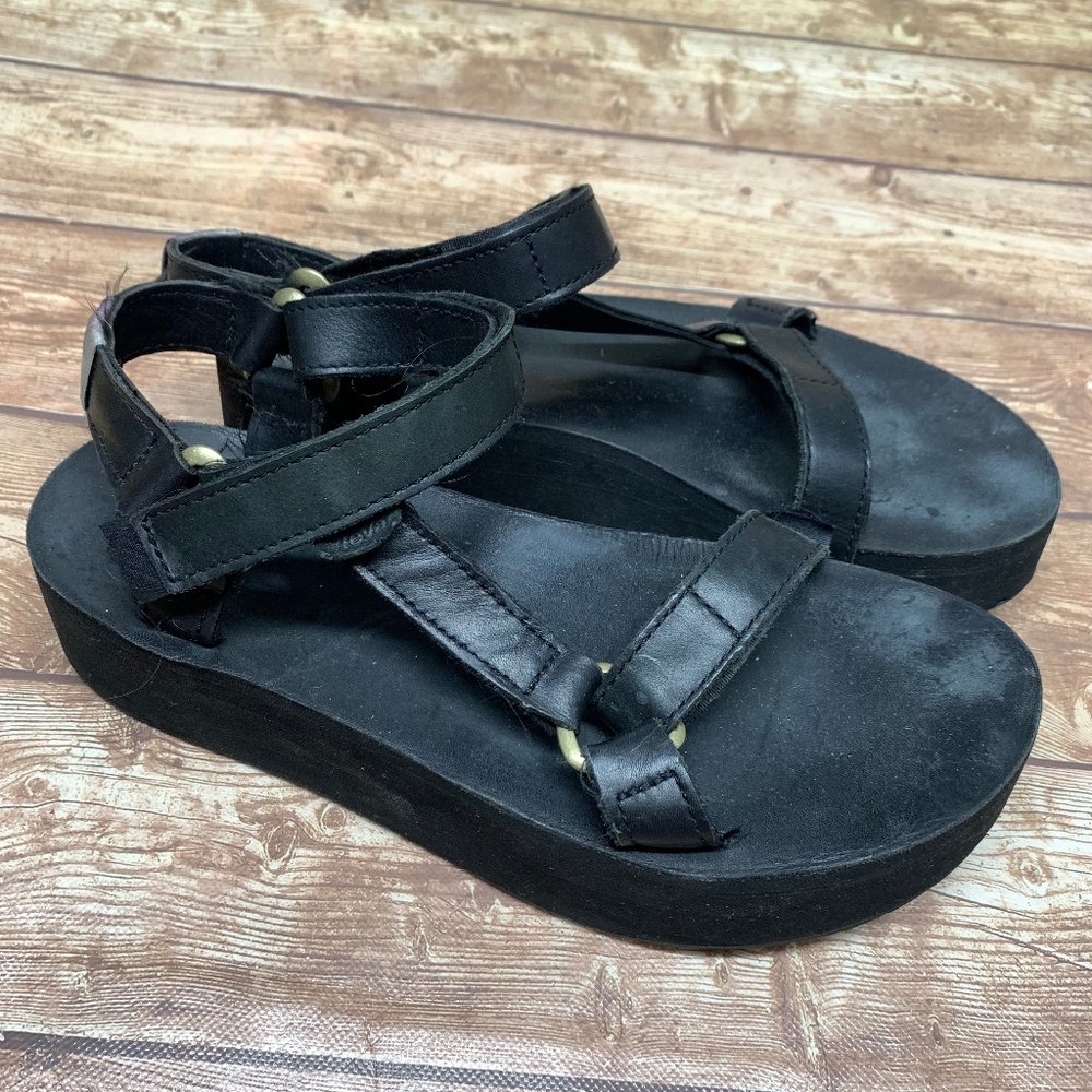 Women’s Teva Flatform Platform Black Universal Sandals Size 9 1013112